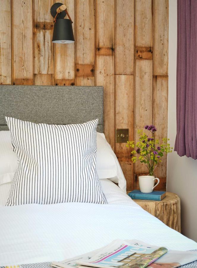 Bed and Breakfast Bird & Carter Fonthill Fonthill Bishop Esterno foto