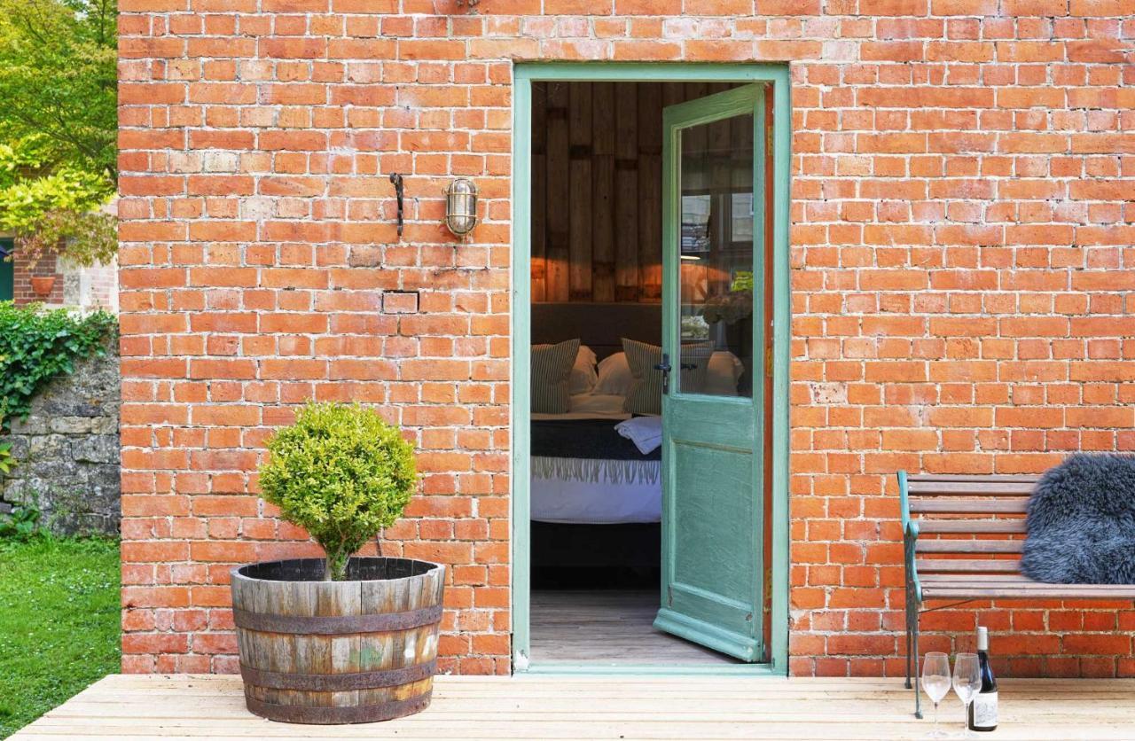 Bed and Breakfast Bird & Carter Fonthill Fonthill Bishop Esterno foto